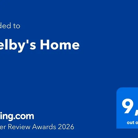 Shelby's Apartamento Heimstad